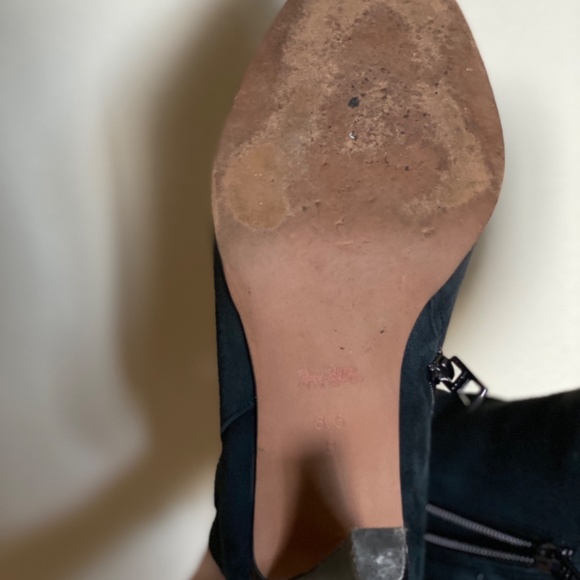 Black suede coach heeled boots - Picture 4 of 5